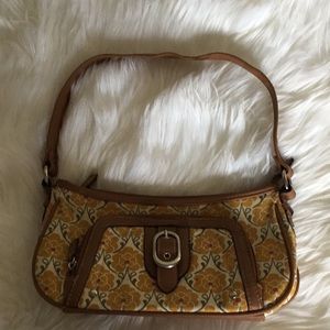 Yellow pattern purse